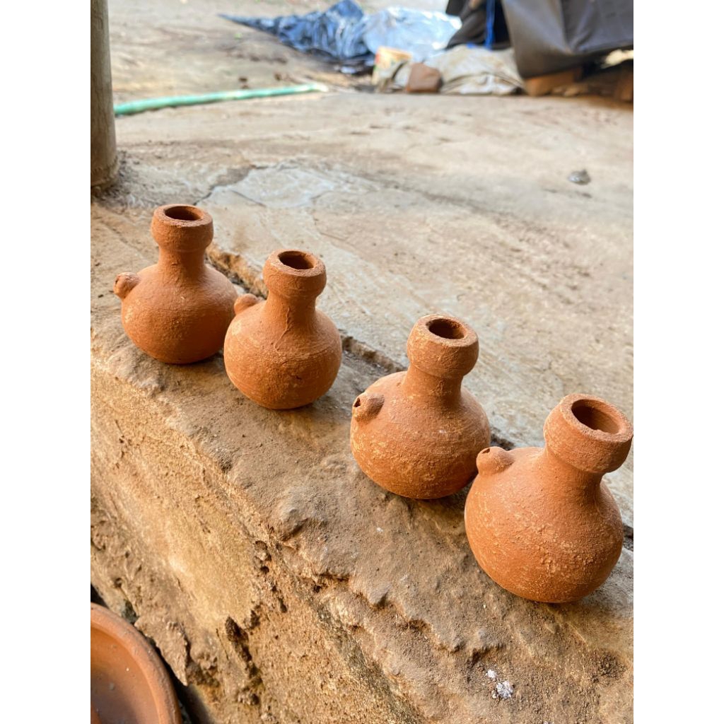 kendi sajen kendil mini tanah liat