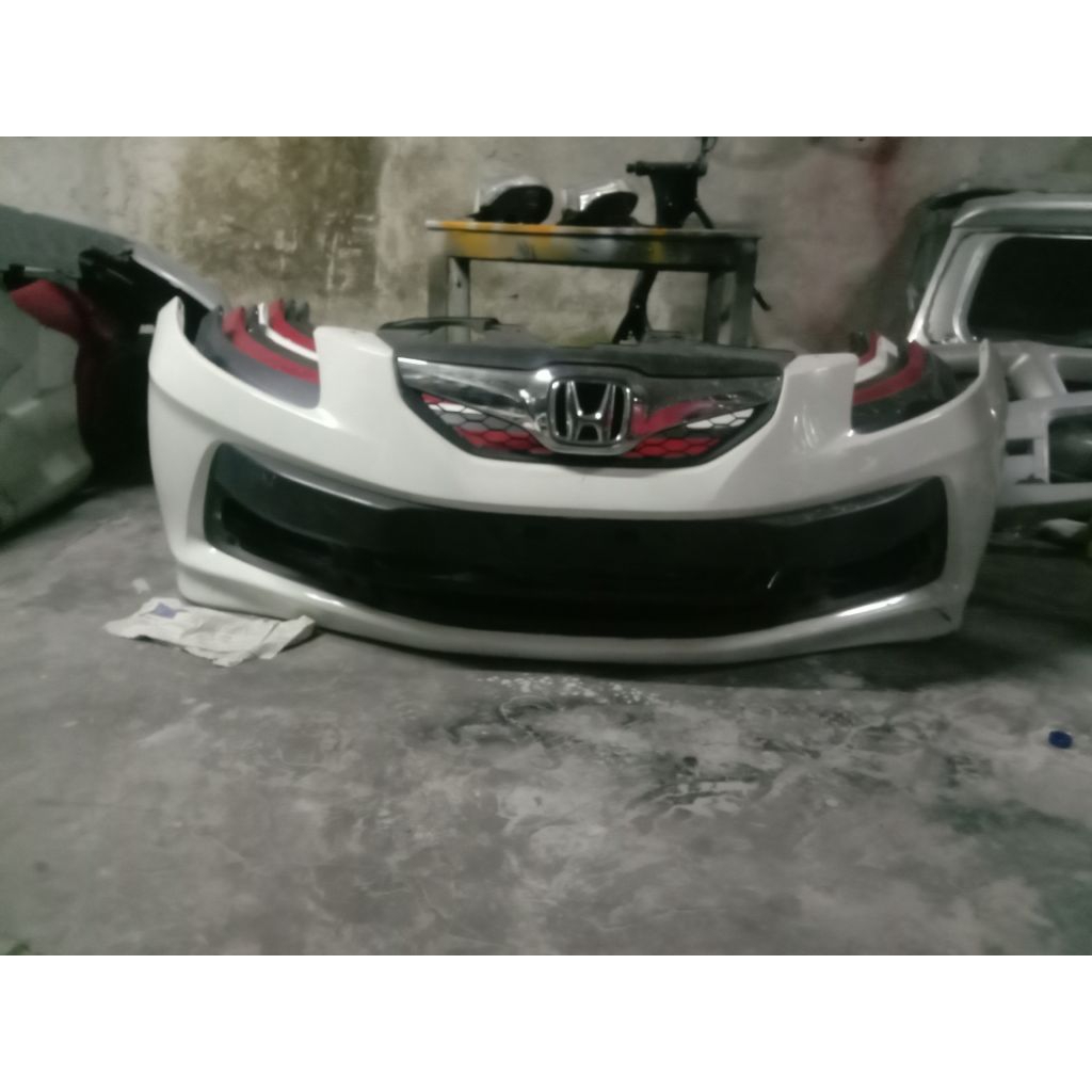 bemper depan Brio 2015-2018 original ex asuransi