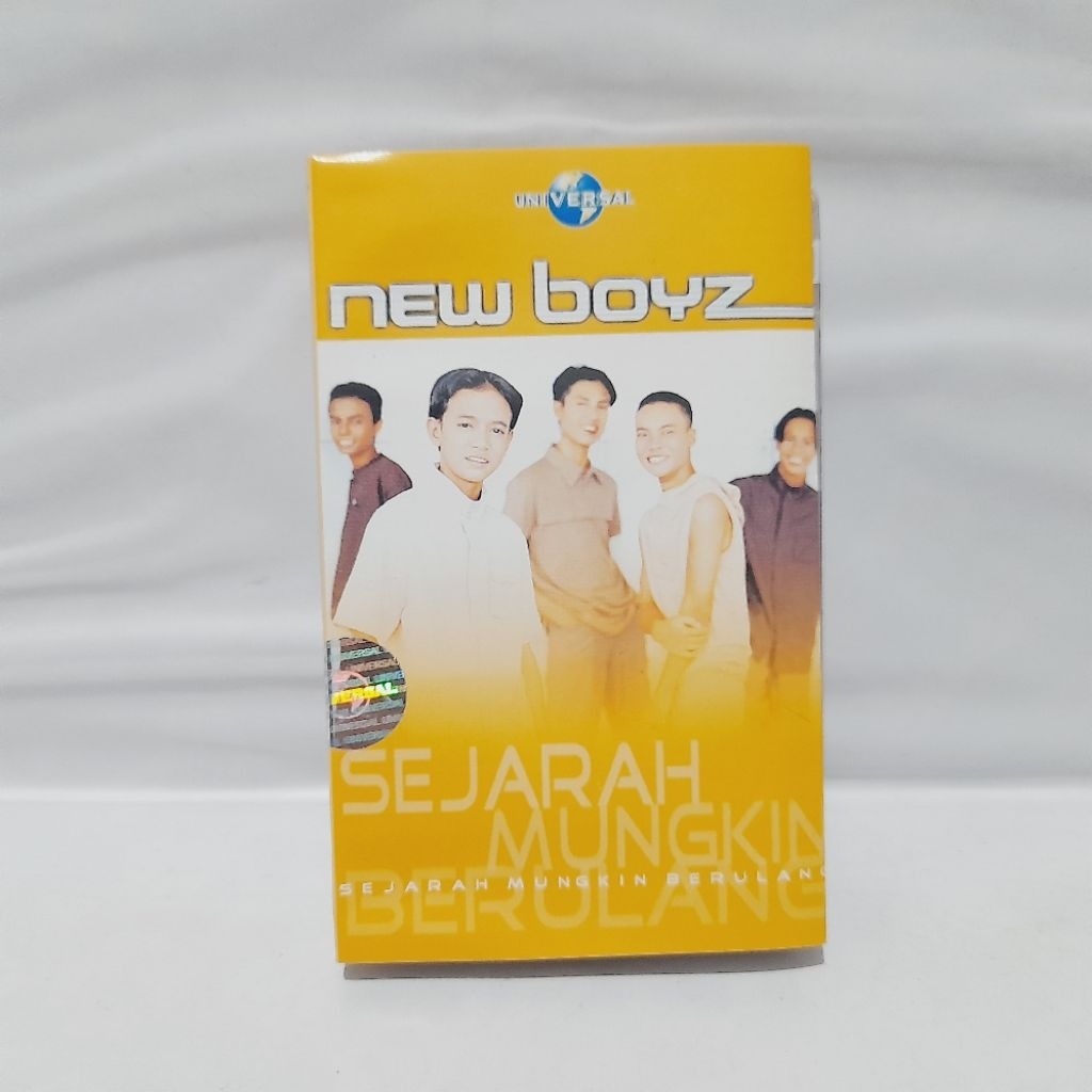 Kaset New Boyz - Sejarah Mungkin Berulang (Malaysia)