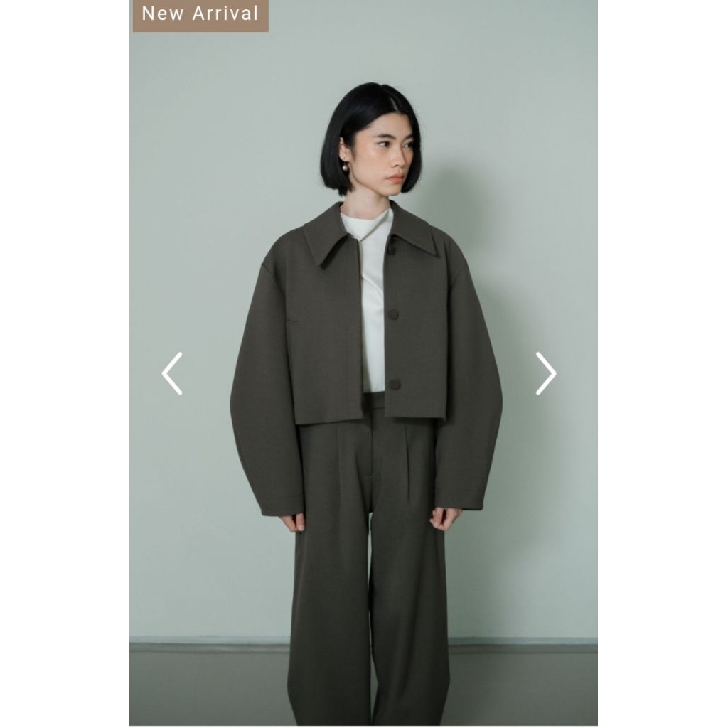 Ready New Dami Blazer Fume SM Jedda