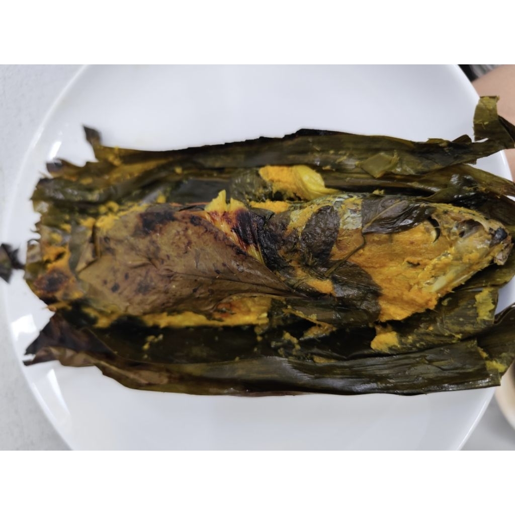 PEPES IKAN KEMBUNG/PEPES IKAN KEMBUNG BUMBU KUNING