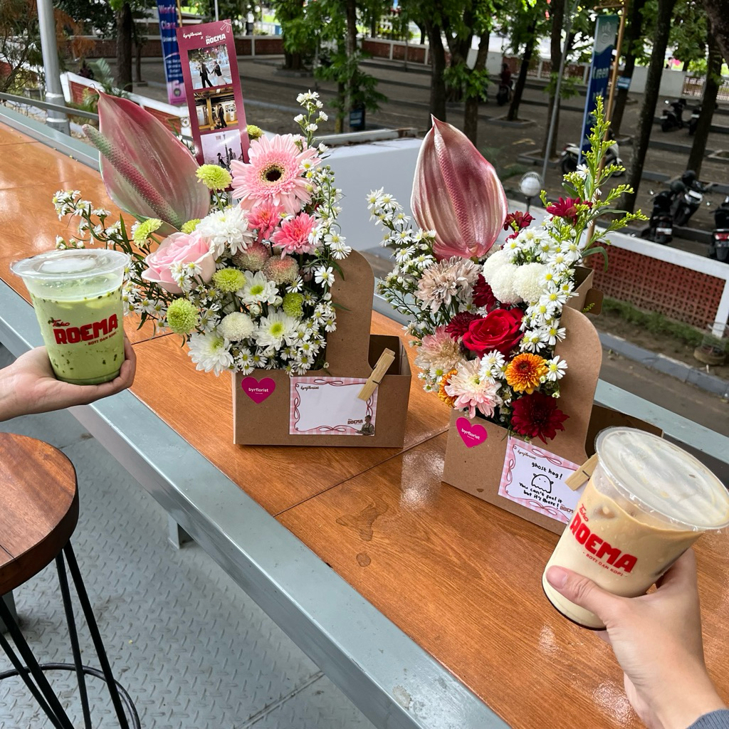 

(Khusus Jogja) Package Flower & Coffee (collaboration x tokoroema)/Bundling Kopi Matcha