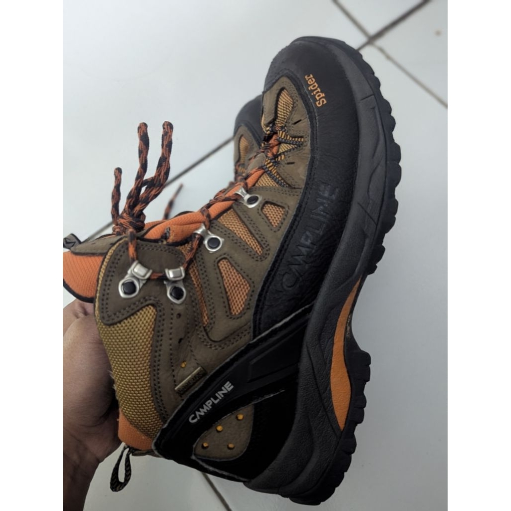 Sepatu outdoor Campline goretex