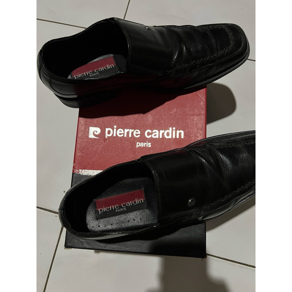 Sepatu pantofel Pierre Cardin Paris original size 40