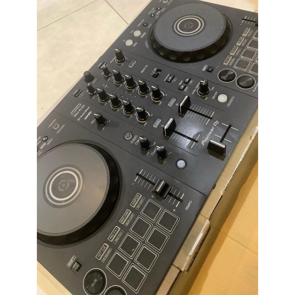 Pioneer DDJ FLX-4