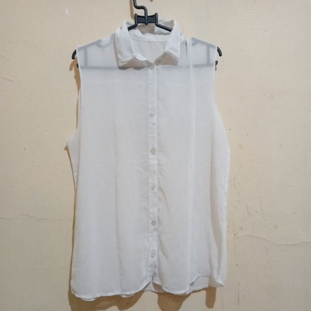 Preloved Blouse wanita casual kemeja putih semi transparan