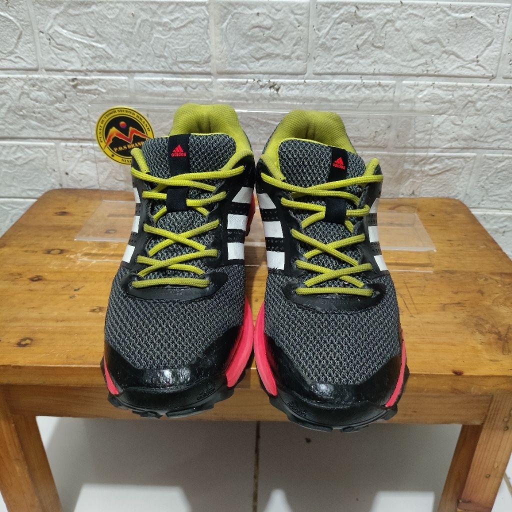 sepatu trail run Nepa(adi-das) second