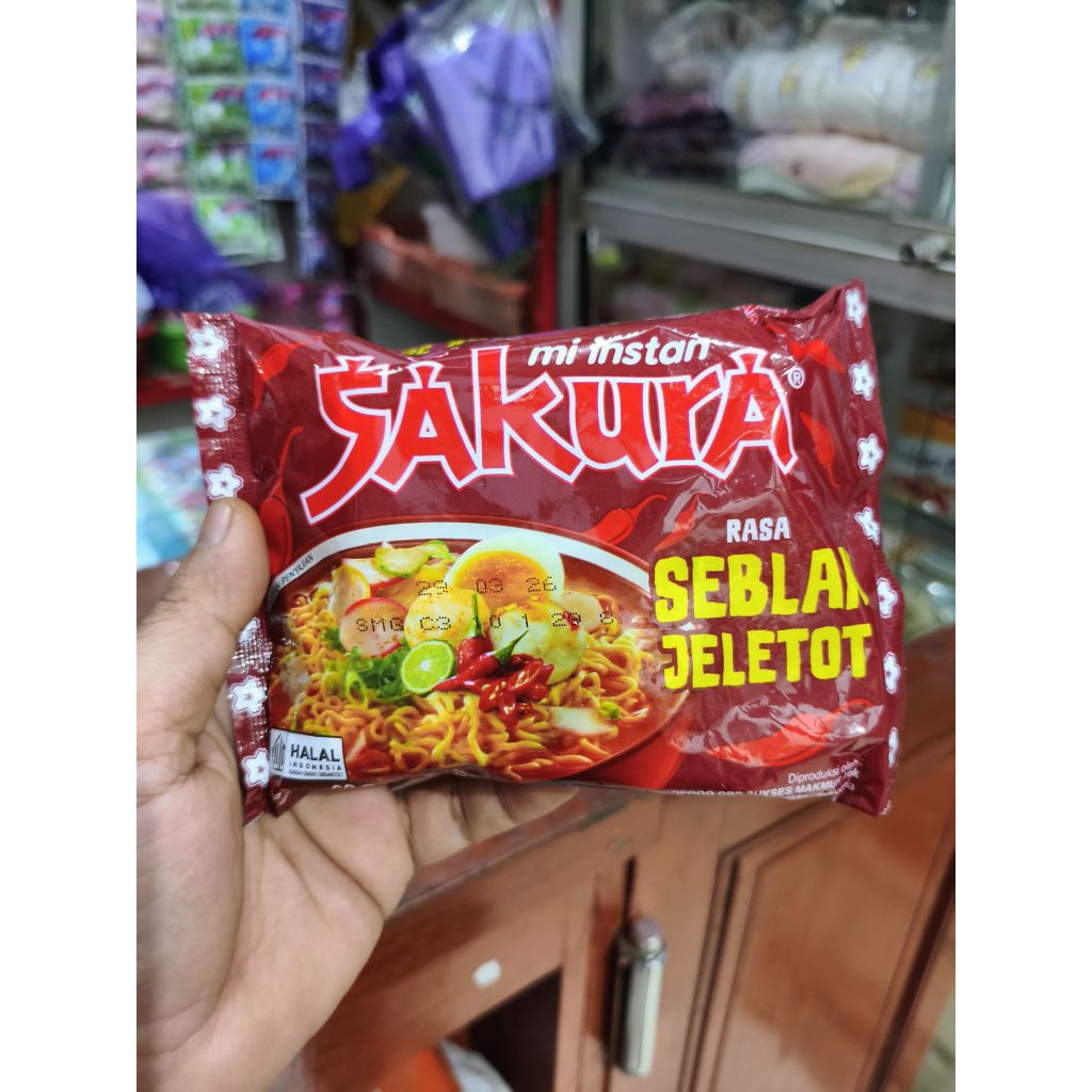 

MIE SAKURA SEBLAK JELETOT