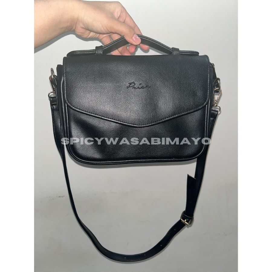 [PRELOVED] PRIOR ID KALESI MESSENGER BAG WARNA HITAM