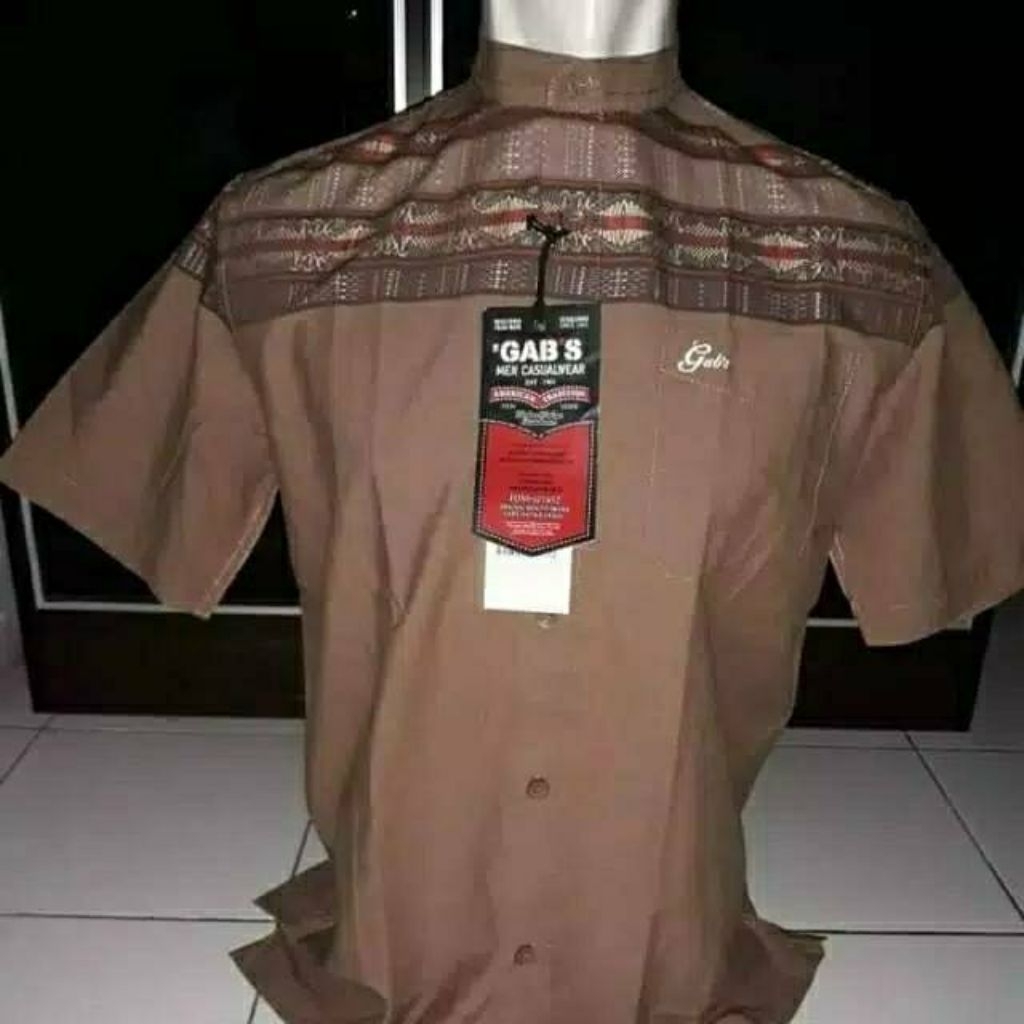 Hem Gabrielle ukuran M