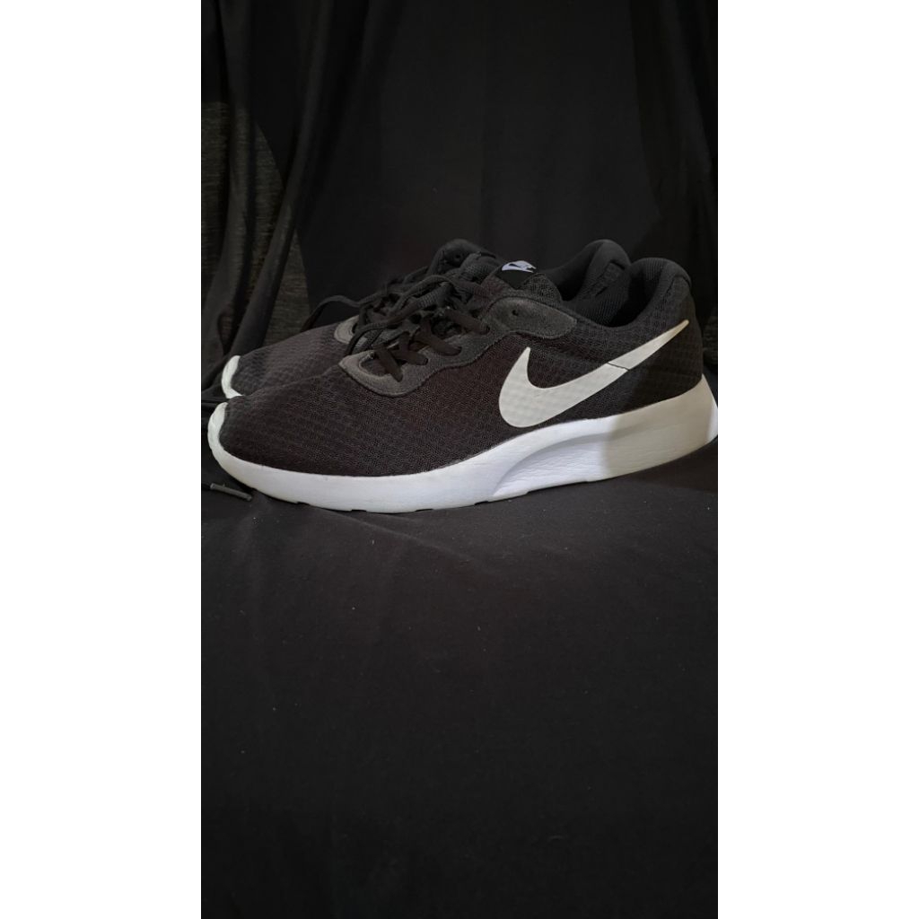 Sepatu Second Running Size 42