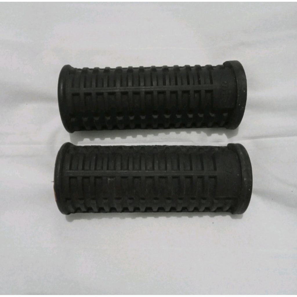 Karet Footstep Foot Step Depan Honda C50 C70 C90 Pispot Original Baru