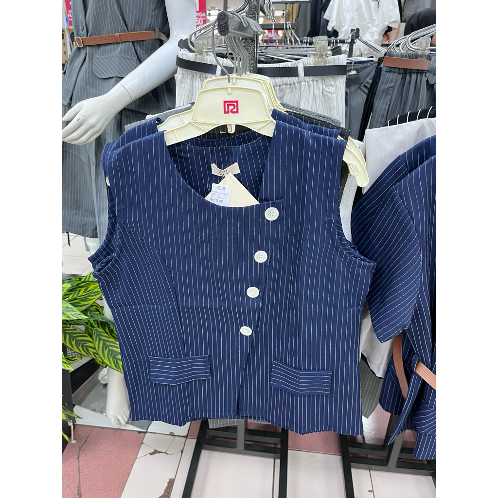 STORY OF LILY || ATASAN VEST