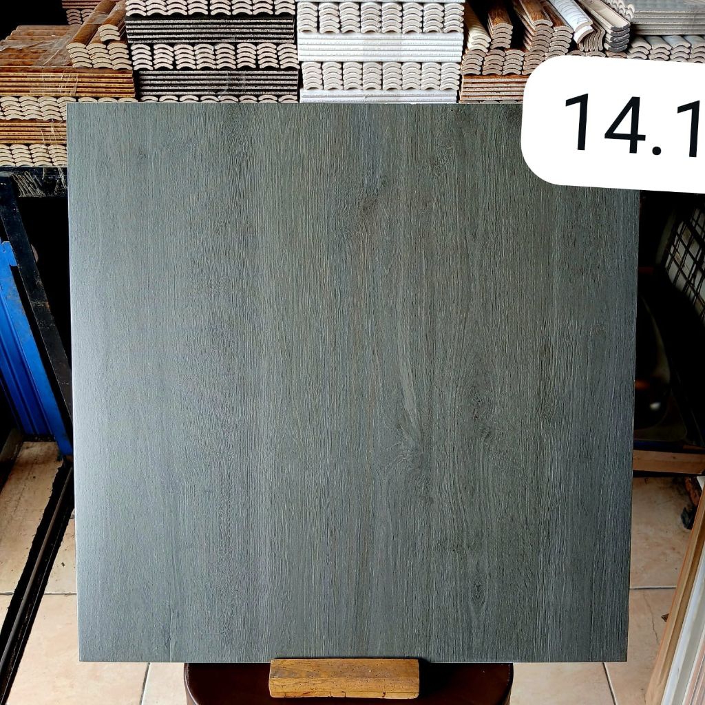 Keramik lantai Cutting 60x60 motip serat kayu matte