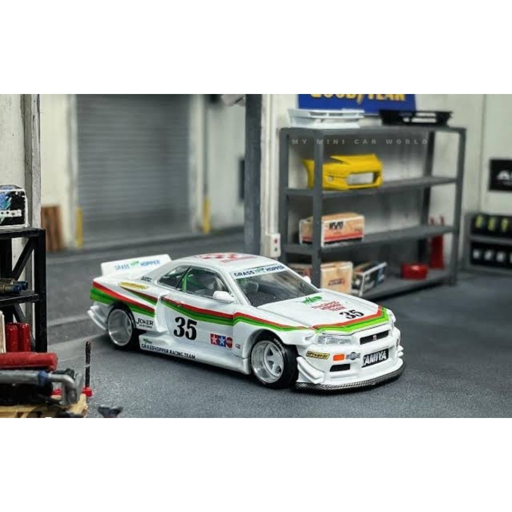 Mini GT Kaido house The grasshopper nissan skyline r34
