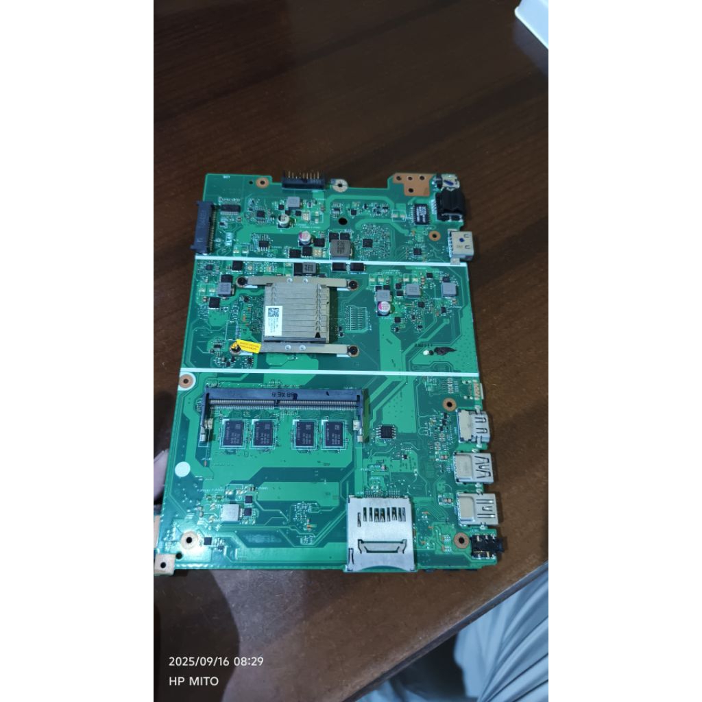 motherboard mainboard laptop asus X441B A6 RAM 4GB