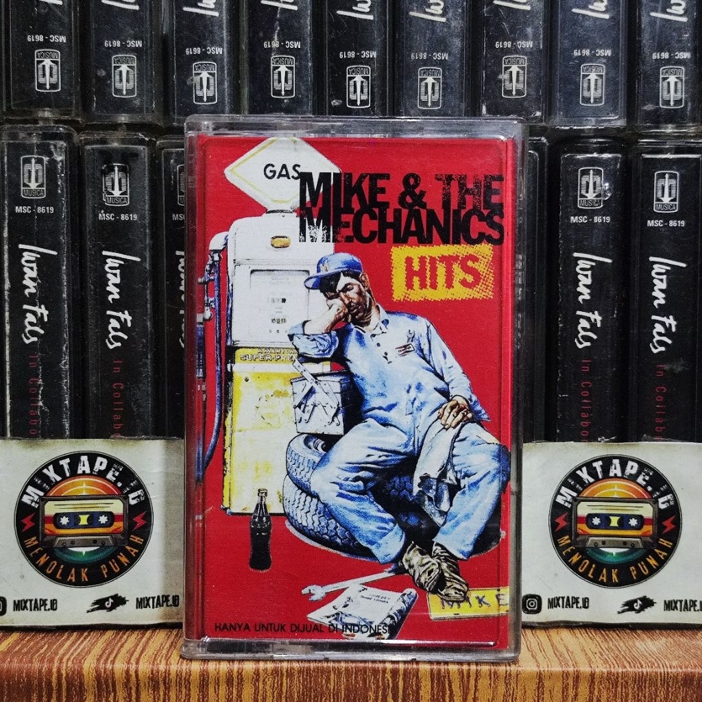Kaset Pita - Mike & The Mechanics - Hits - Radio Tape - Kaset - Radio - Pemutar Kaset - Retro - Clas