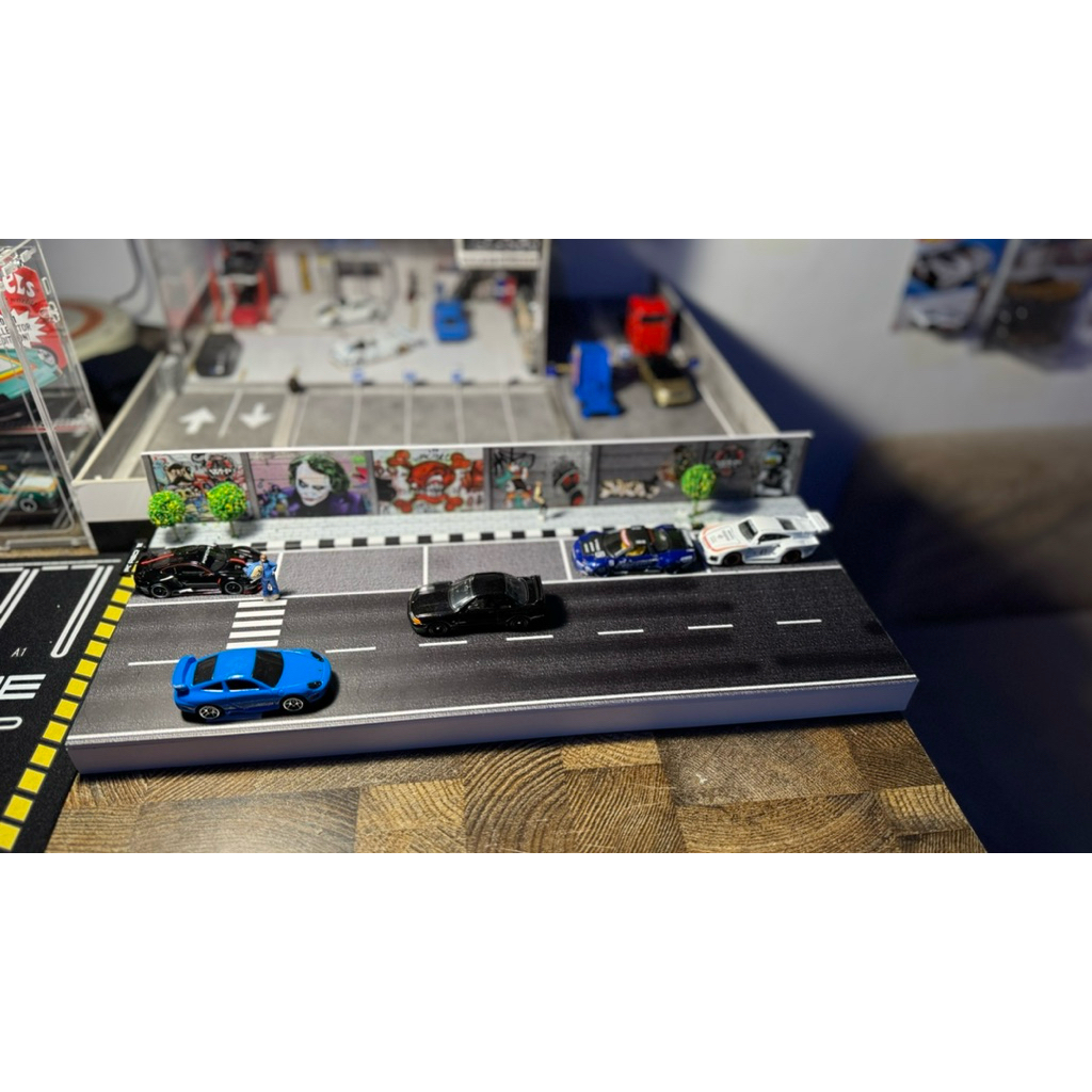 DIORAMA HOT WHEELS JALAN RAYA MURAL PANJANG 42cm
