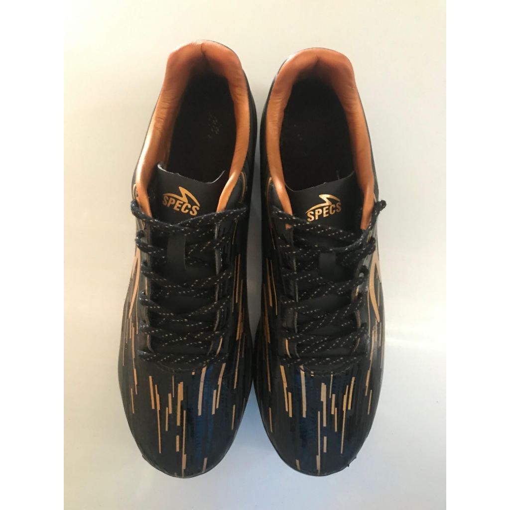SEPATU BOLA SECOND LIKE NEW ORIGINAL SEPATU BOLA SPECS LIGHTSPEED REBORN BLACK/ PALE GOLD FG