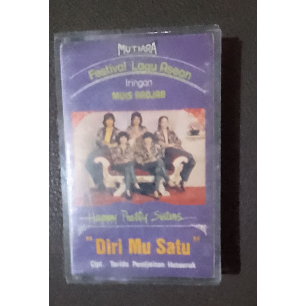 Kaset Pita Happy Pretty  Sisters