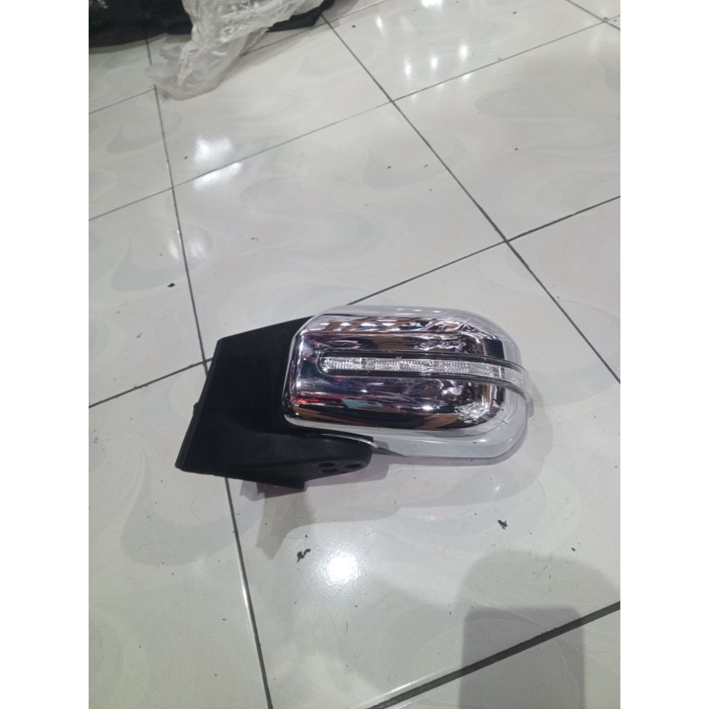 spion Avanza 2012-2018 original ex asuransi. sepion avanza 2012/2013/2014/2015/2016/2017/2018 origin