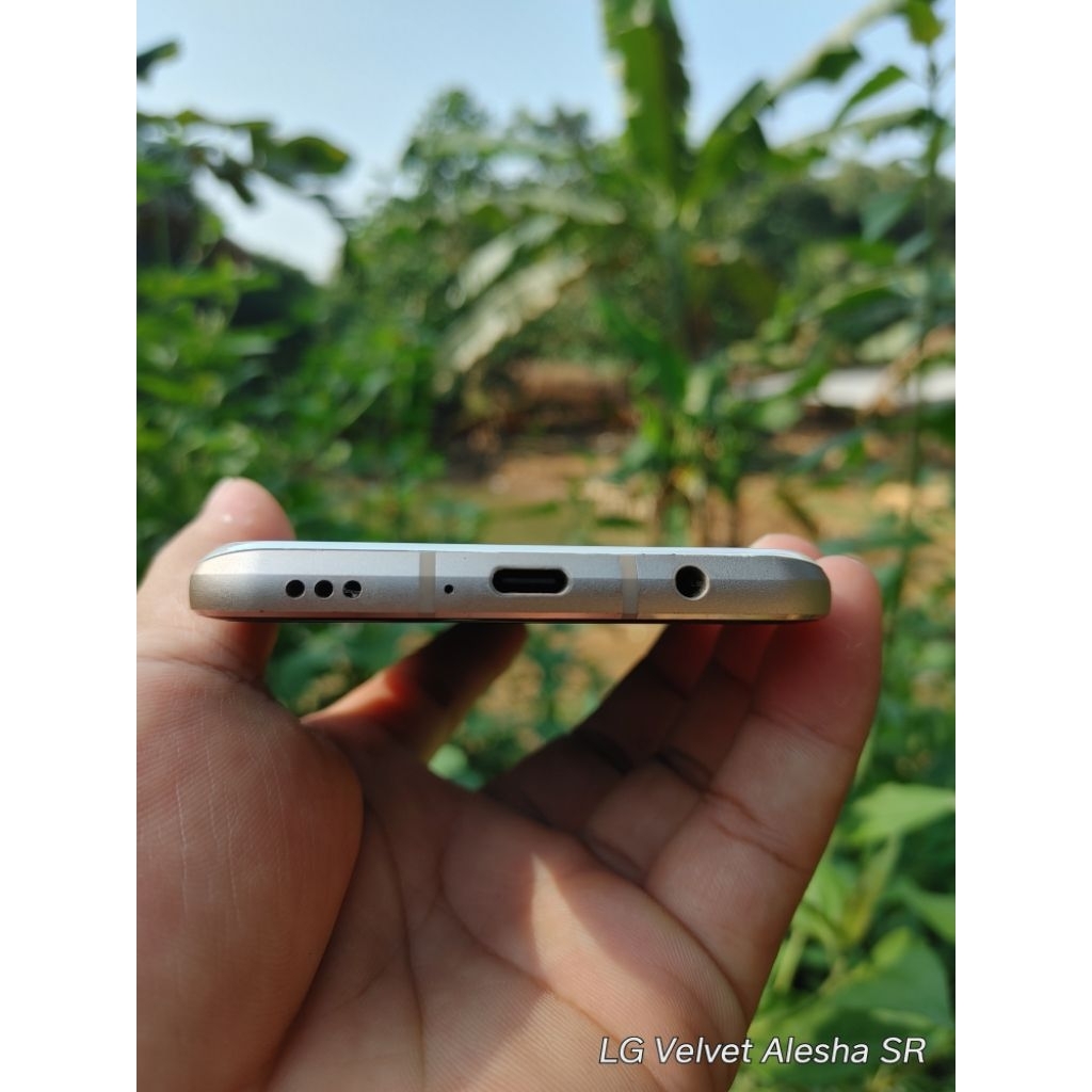 LG v60 Tmobile 8/256  imei beacukai