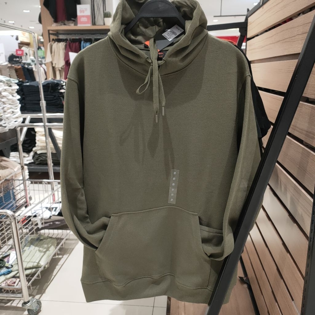 sweater pria nevada brand ori matahari