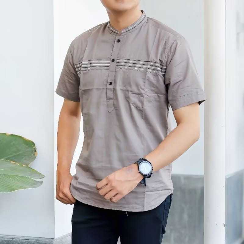 Baju Koko Muslim Pria Premium Lengan Pendek MH Motif Dada Timbul
