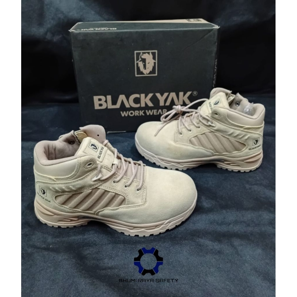 SEPATU SAFETY BLACK YAK ORIGINAL CREAM / SAFETY SHOES BLACK YAK ORIGINAL