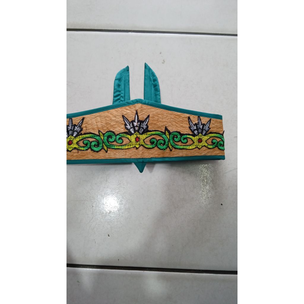 lawung kulit kayu >>khas dayak Kalimantan