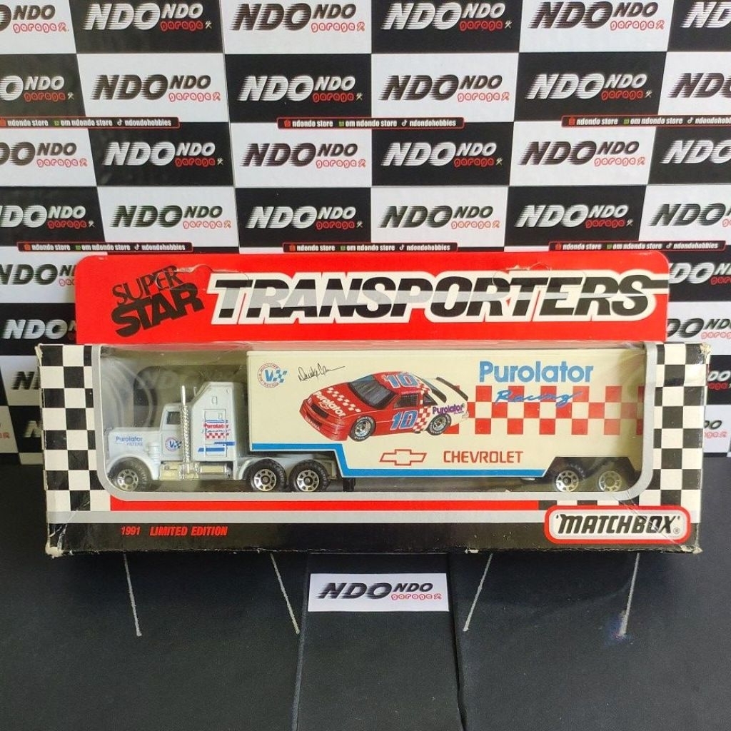Matchbox Super Star Transporters Nascar Purolator Chevrolet Racing Team #10 Derrick Cope
