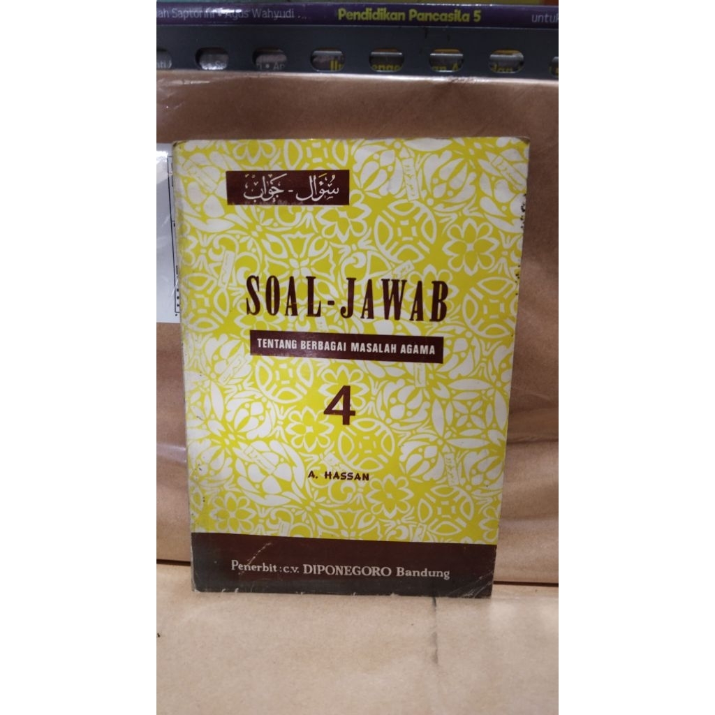 BUKU SOAL JAWAB TENTANG BERBAGAI MASALAH AGAMA 4