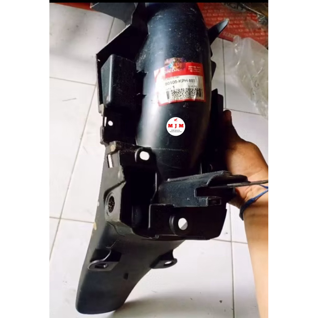 Spakbor Slebor Belakang Karisma X(Body Lebar) Original Baru AHM 80100-KPH-881