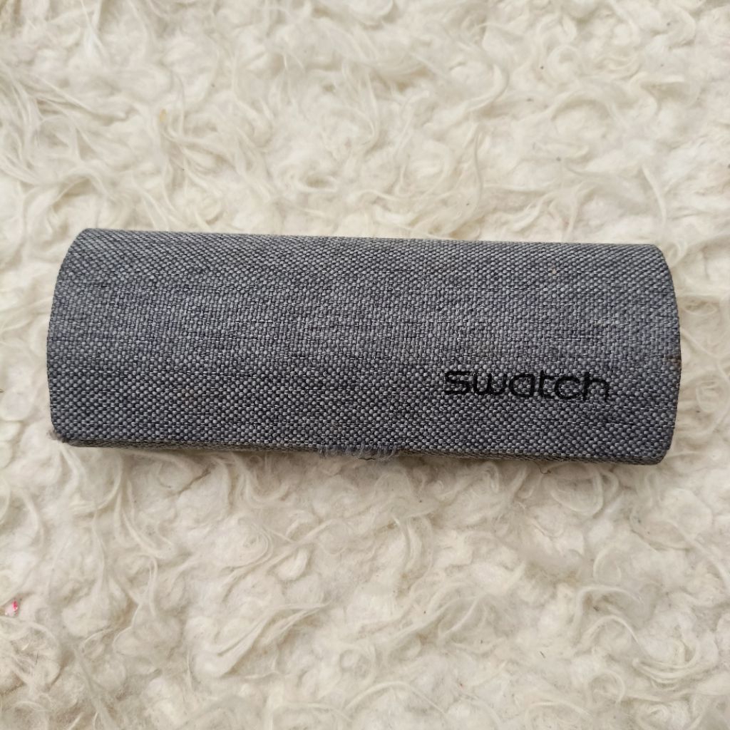 kotak tempat kacamata brand Swatch original eyeglasses box preloved bekas seken second bukan new