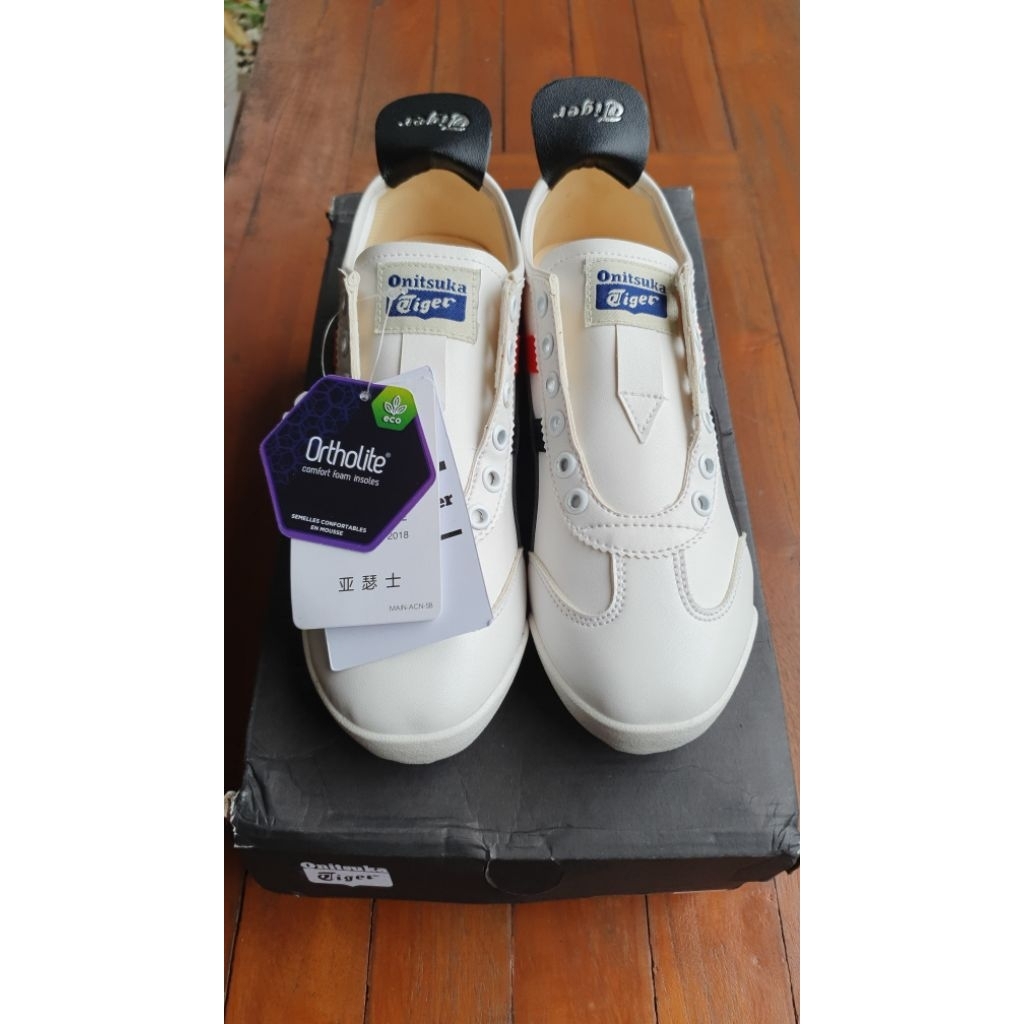 New Sepatu Onitsuka Slip on Mexico 66 Putih list hitam merah