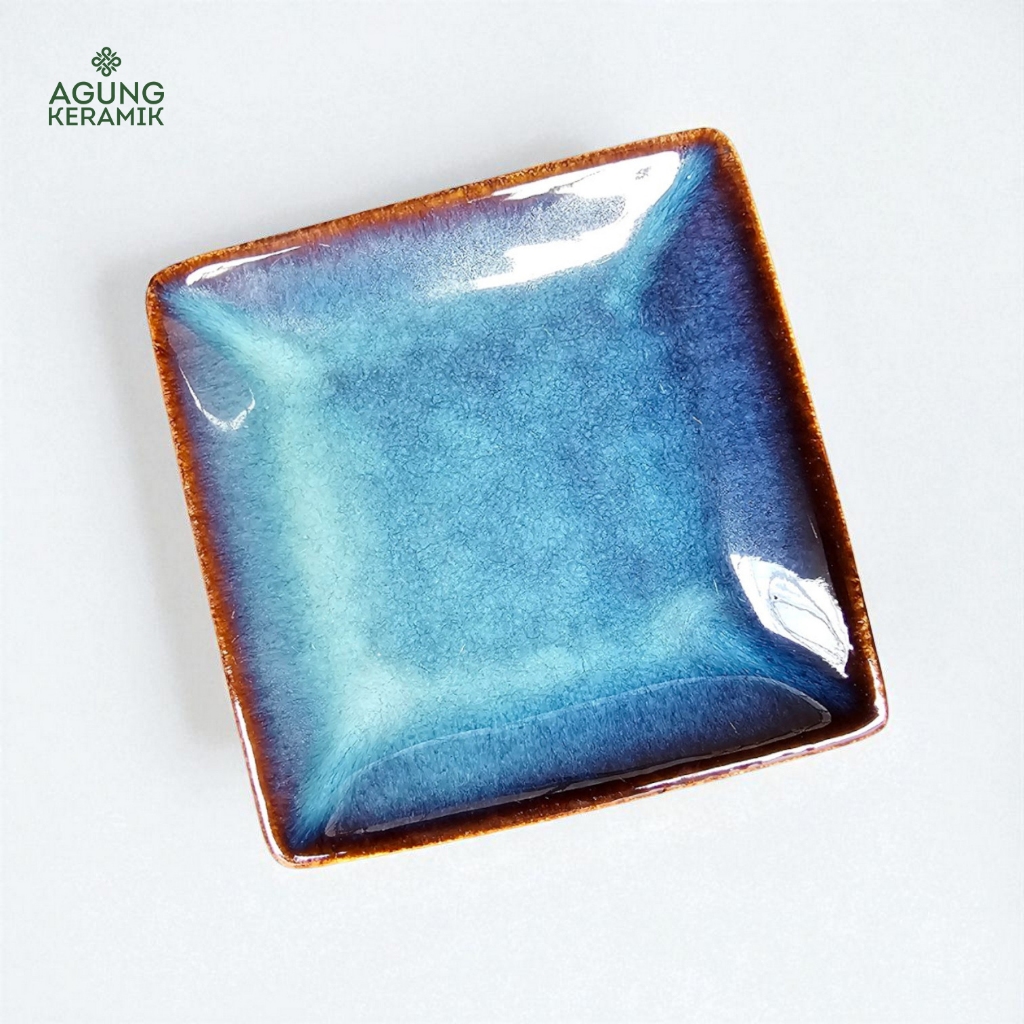 Piring Saji Persegi Agung Keramik