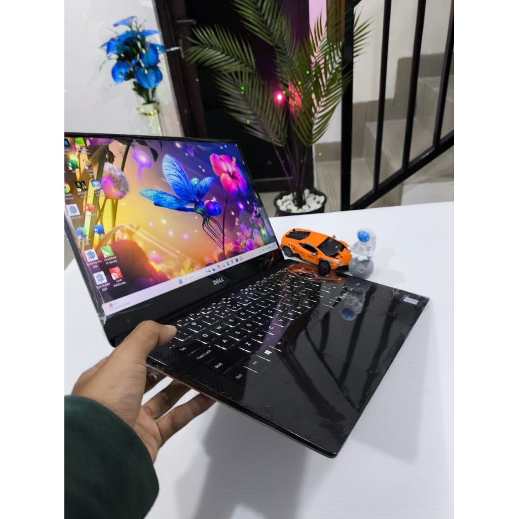 Laptop Design slim Dell Xps 13 Core i5 Ram 8/256gb Ssd Siap Pakai COD Touchscreen