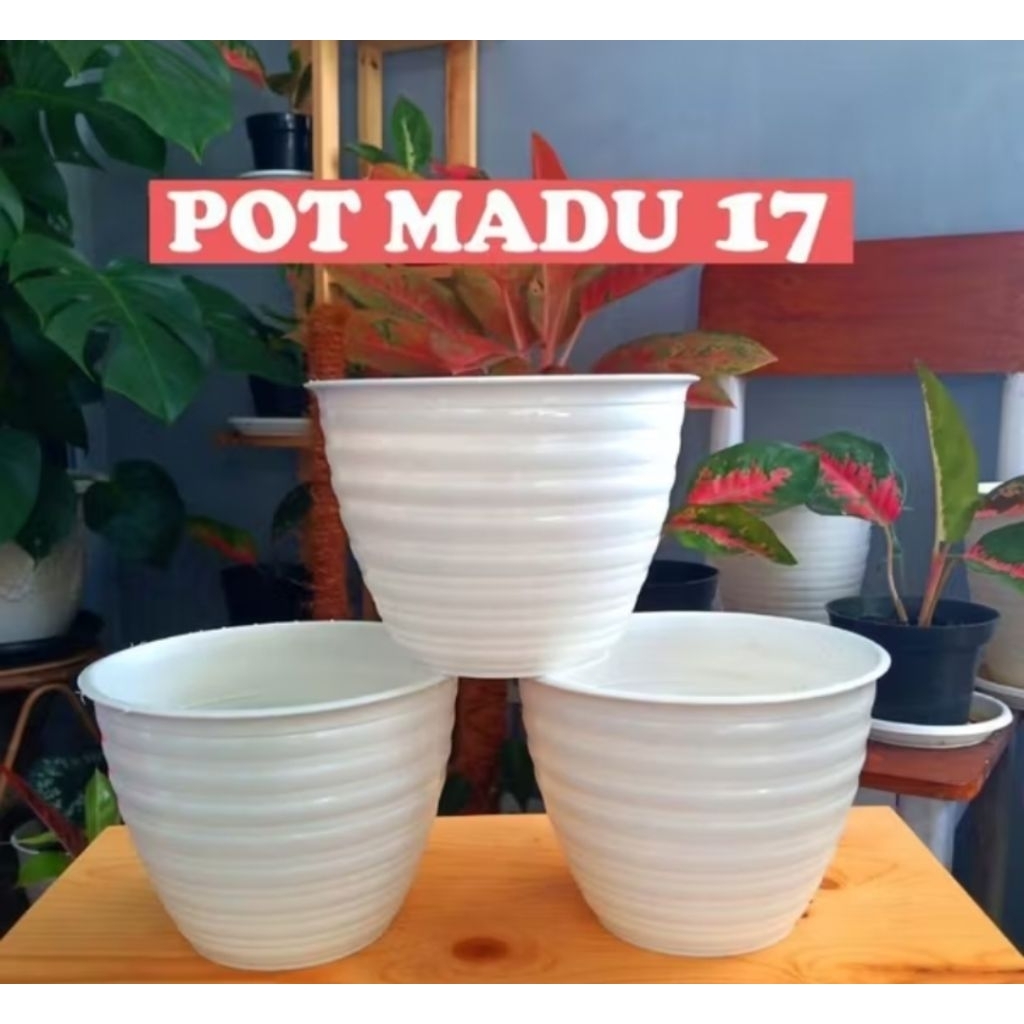 Pot tawon madu 17 / pot tawon / pot bunga motiv tawon