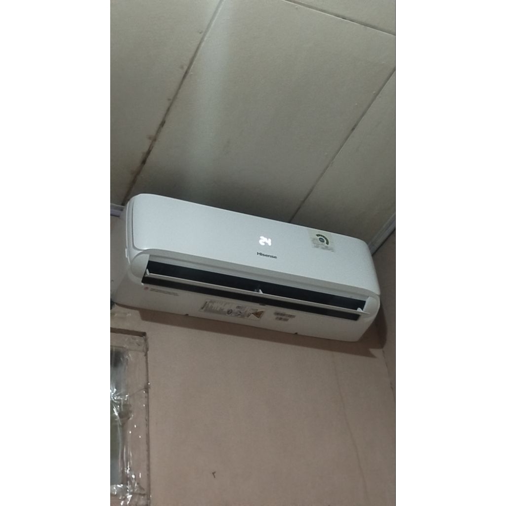 AC hisense 0,5 pk indoor, outdoor ,remote