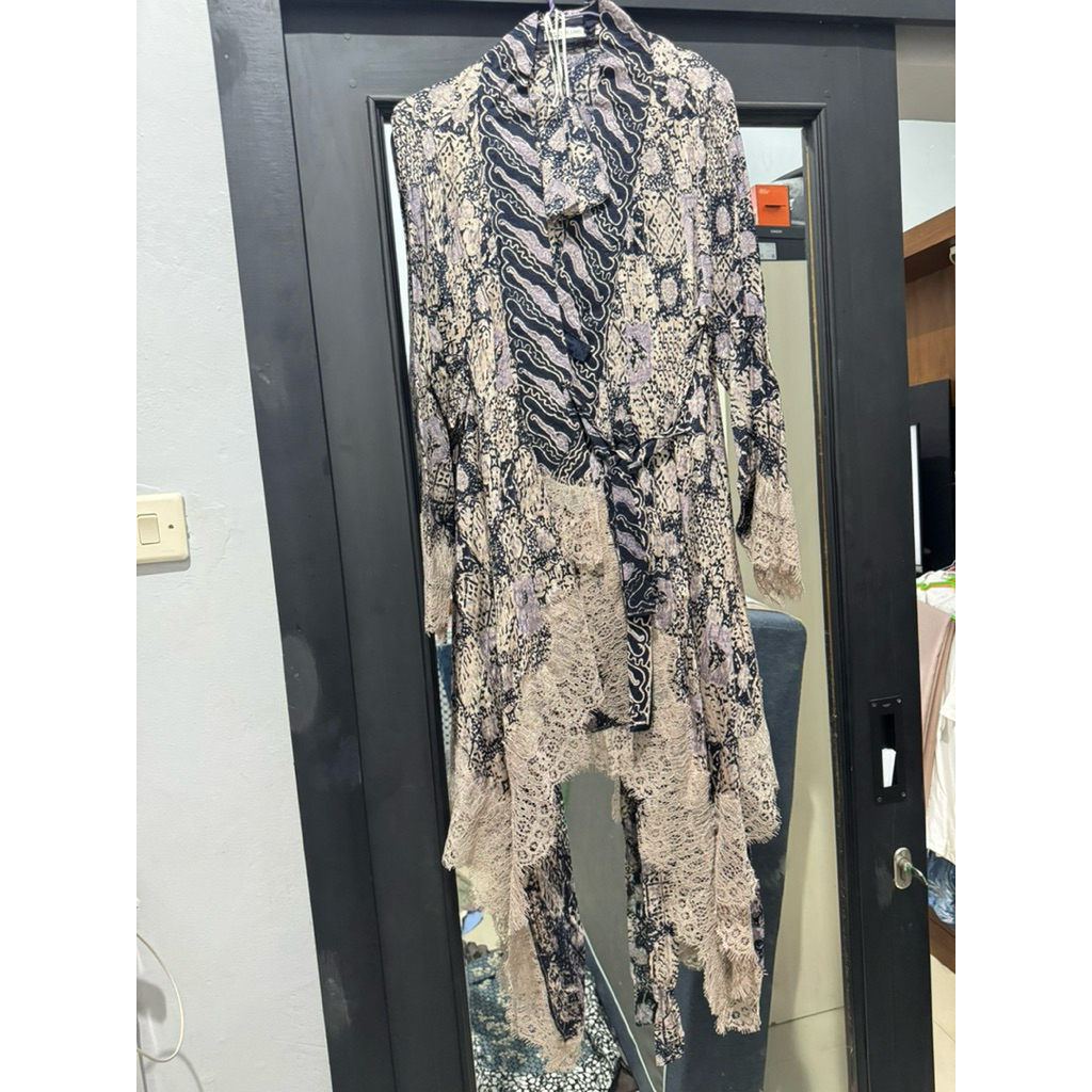 SARAH THE LABEL PRELOVED