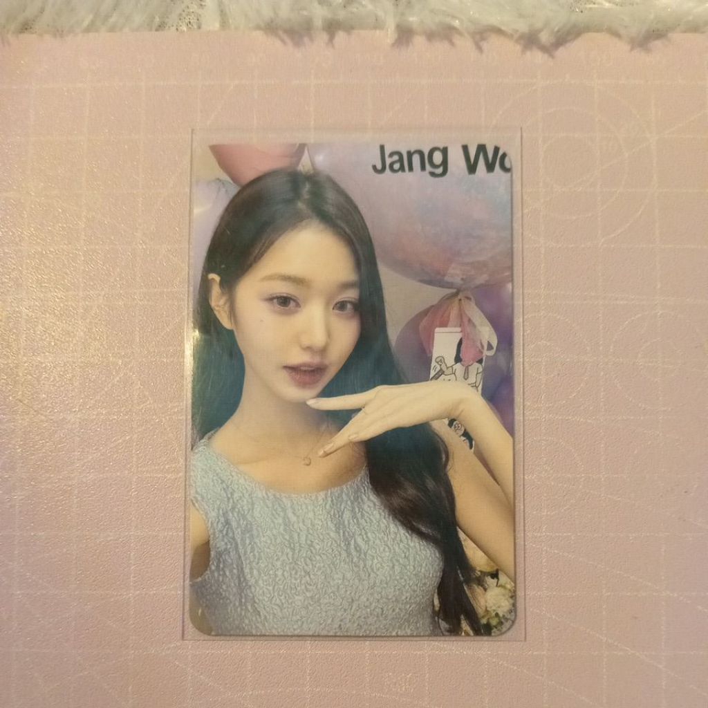 OFFICIAL WONYOUNG PHOTOCARD