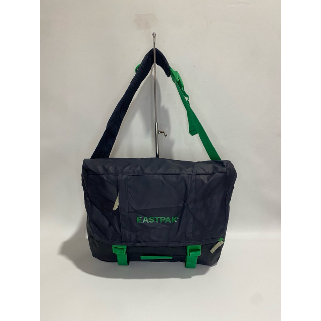 Eastpak messenger bag