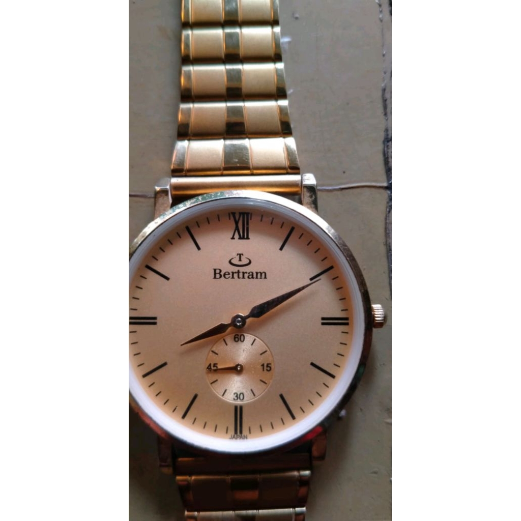 bertram gold 22k