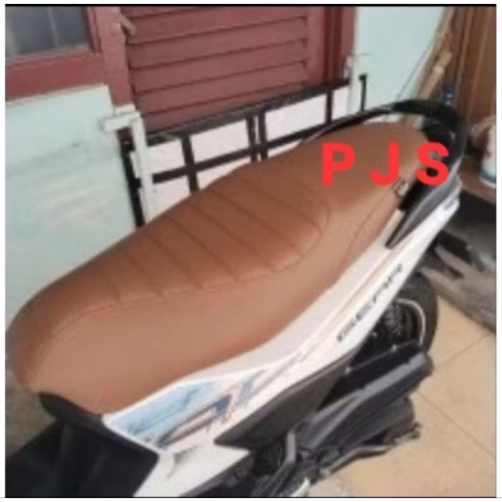 Kulit sarung cover Jok VARIO 160 - LEXI - AEROX - SOUL GT 125 - GEAR 125 - ADV custom variasi cafera