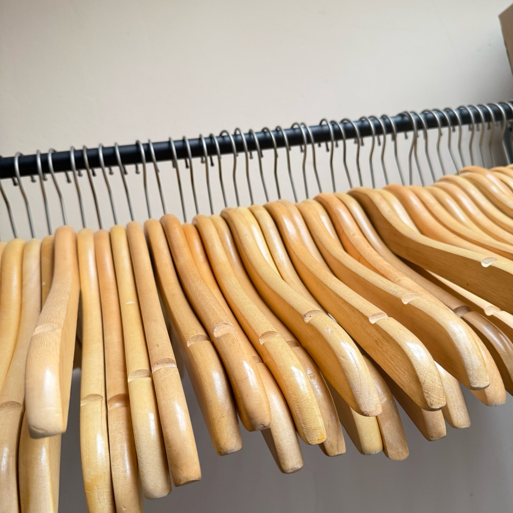 HANGER BAJU BEKAS 24PCS