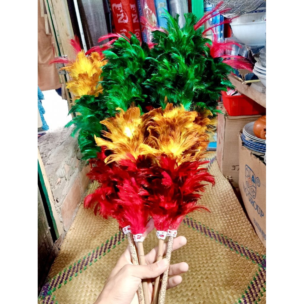 KEMOCENG BULU AYAM ASLI / KEMOCENG BULU AYAM GAGANG KAYU