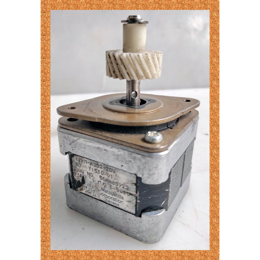 Stepper Motor Nema 17 Minebea 17PM-K302-20V Unipolar