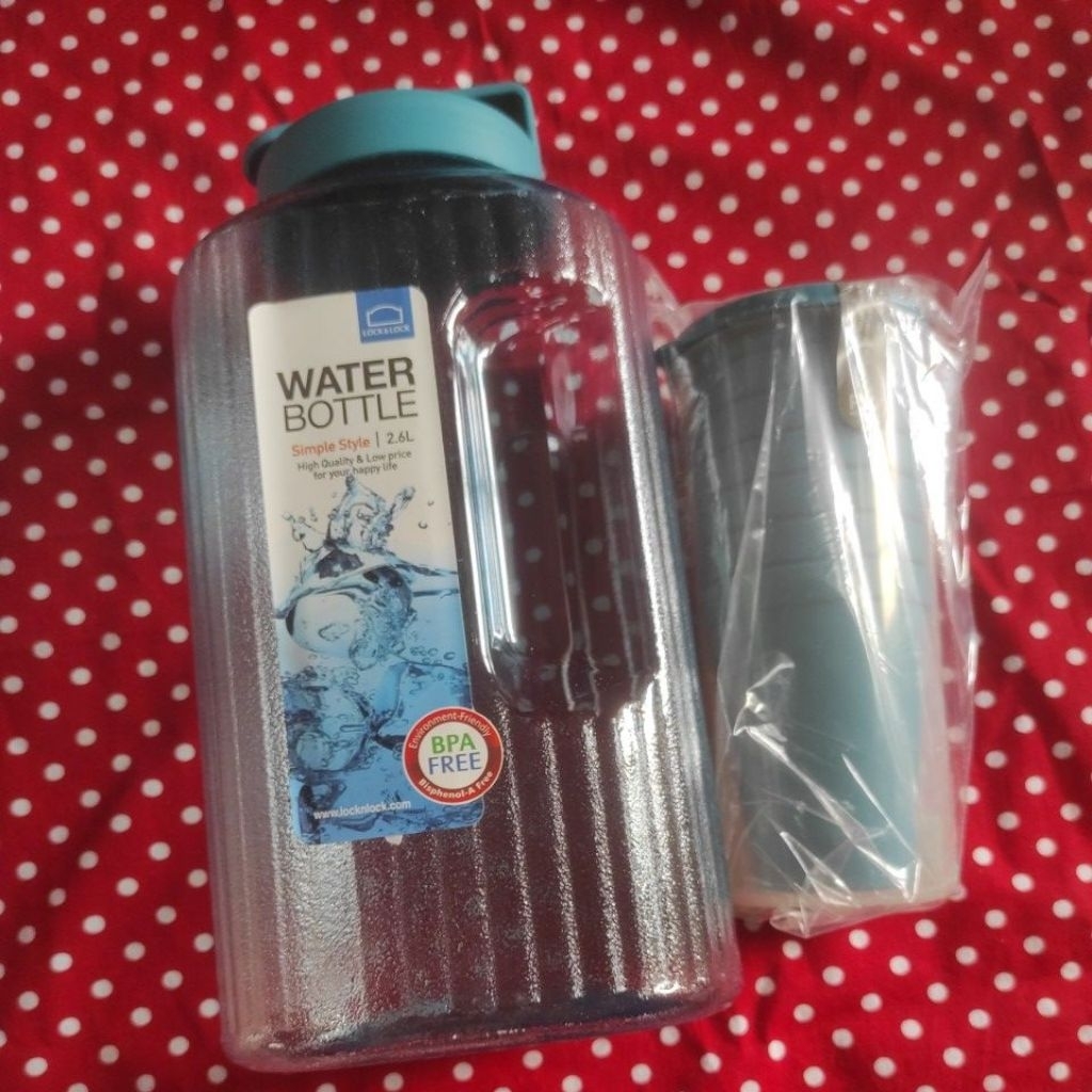 lock n lock botol 2,6liter + 7 gelas lock n lock
