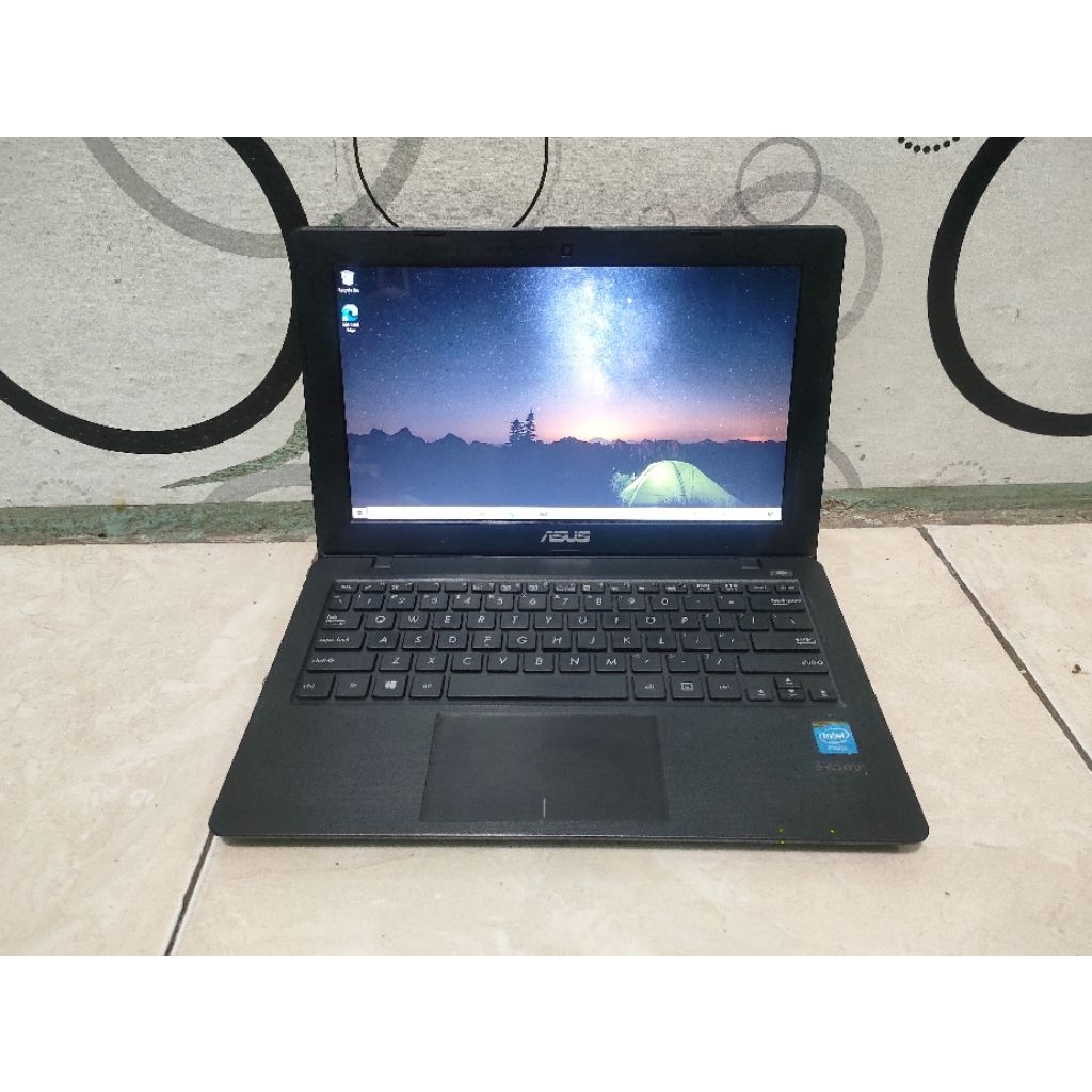 Notebook Asus X200MA