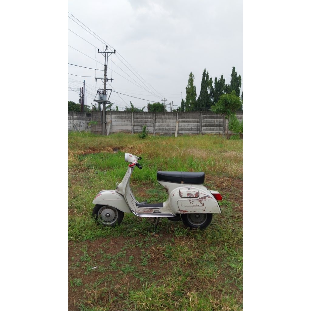 Vespa Sprint77 Asli Putih Dokumen Lengkap